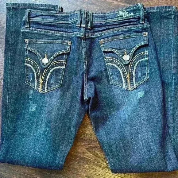 Crest Jeans Womens Bootcut Size 9/10 Dark Wash Rhinestone And Studded Pockets - Picture 2 of 3